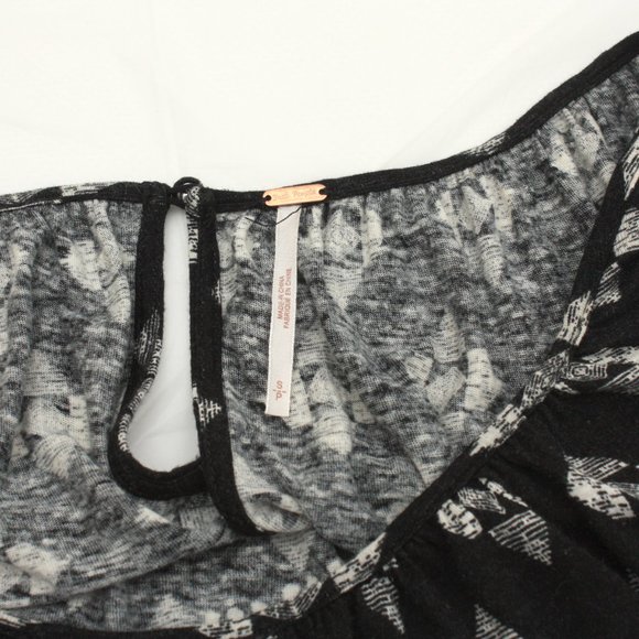 Free People Women's Printed Mid Length Boho LS Blouse Black Small Rayon - Picture 5 of 7